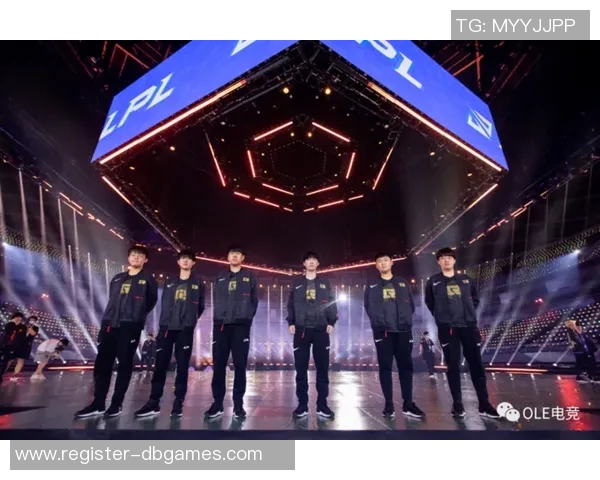 RNG战队全球总决赛征程回顾与突破历程深度解析 RNG战队全球总决赛征程回顾与突破历程深度解析